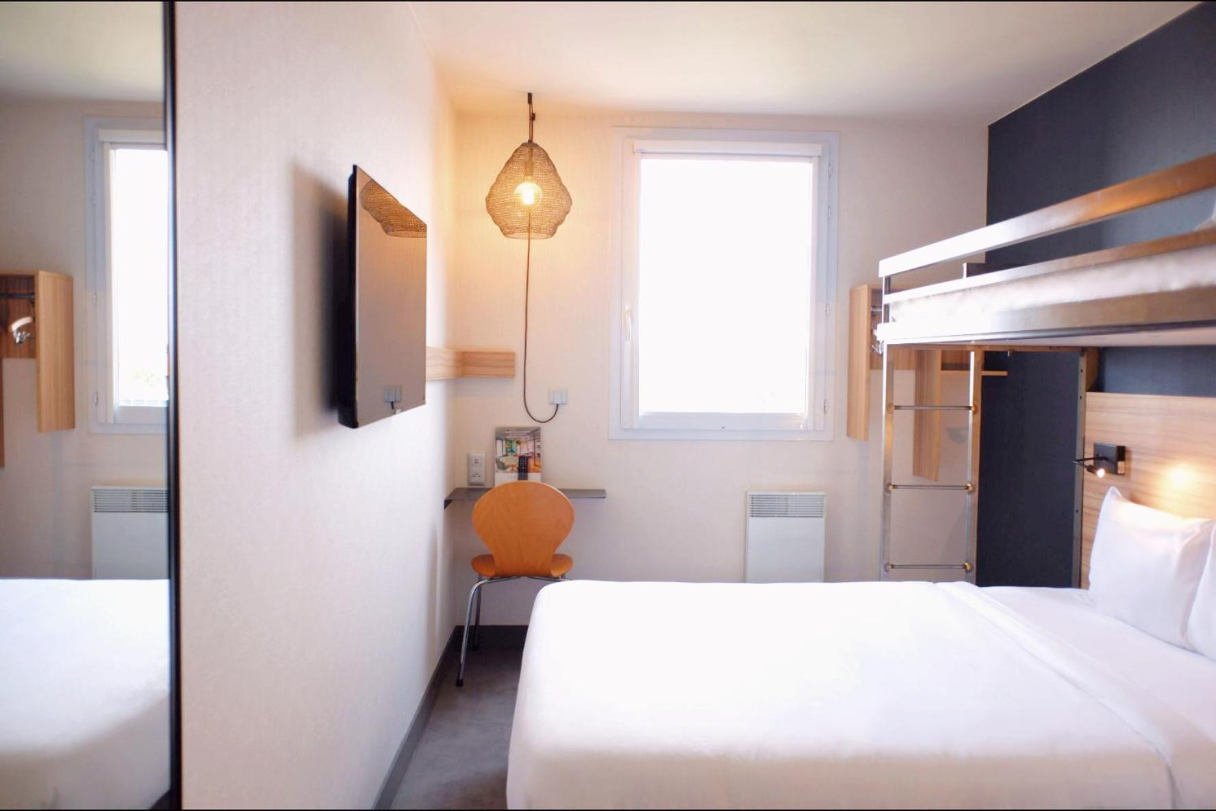 Ibis Budget Paris Porte De La Chapelle - Arena Exterior foto
