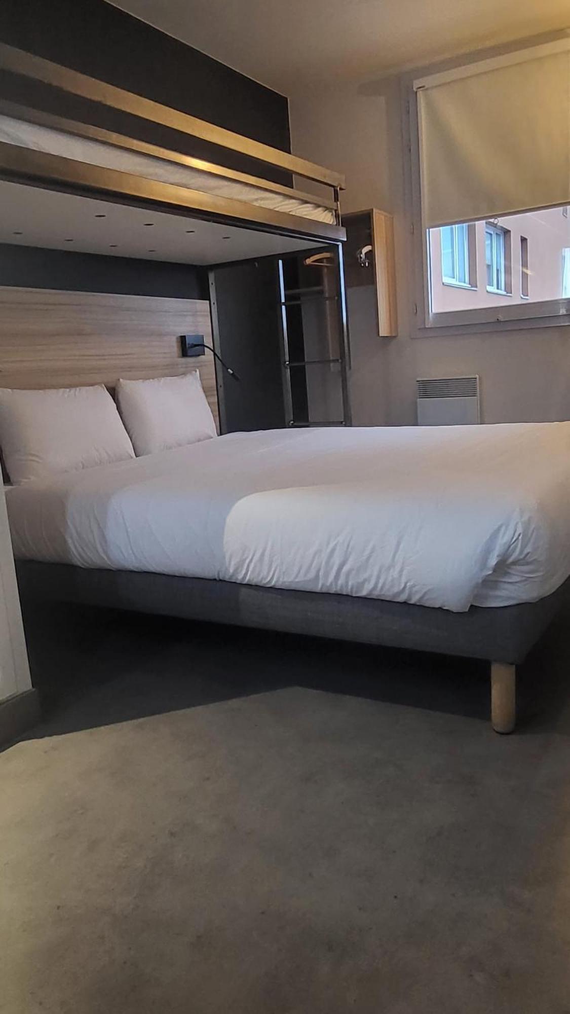 Ibis Budget Paris Porte De La Chapelle - Arena Exterior foto